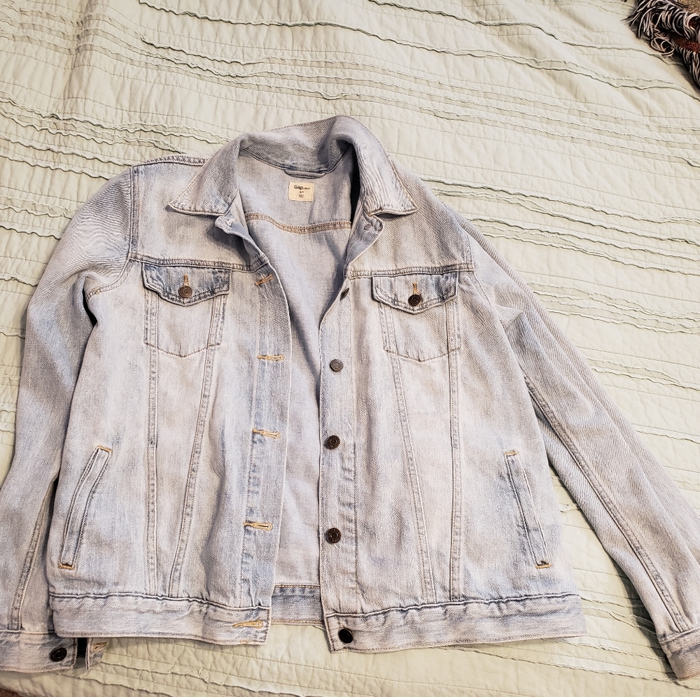 EUC Gap Denim Light Wash Jacket